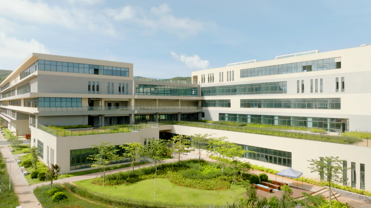 教学楼远景.png b5406516cde284d2dc572ad0241b5844_d7b22.p