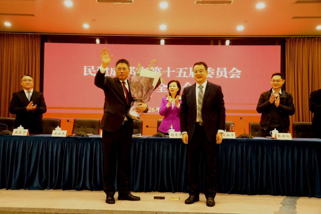 b5658019a0909fff4f03d753fb7a1b10_40e59.p