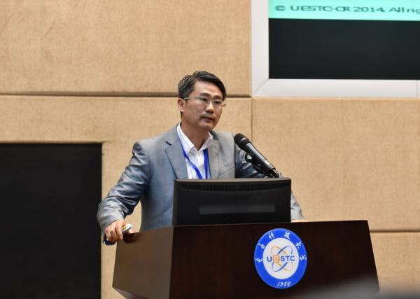 程洪教授.jpg 程洪教授.jpg