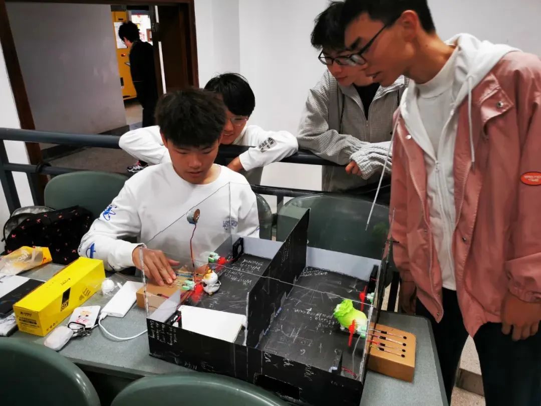 微信图片_20221117095604.jpg b57d10994bc93d99b40d9883d44234cf.jpg