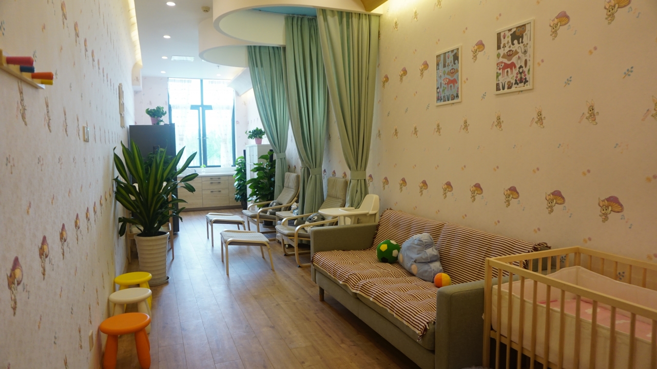 电子科技大学工会+屋内全景.JPG b5ad410a30df11bf25124fb09160a4cd_0a378.j