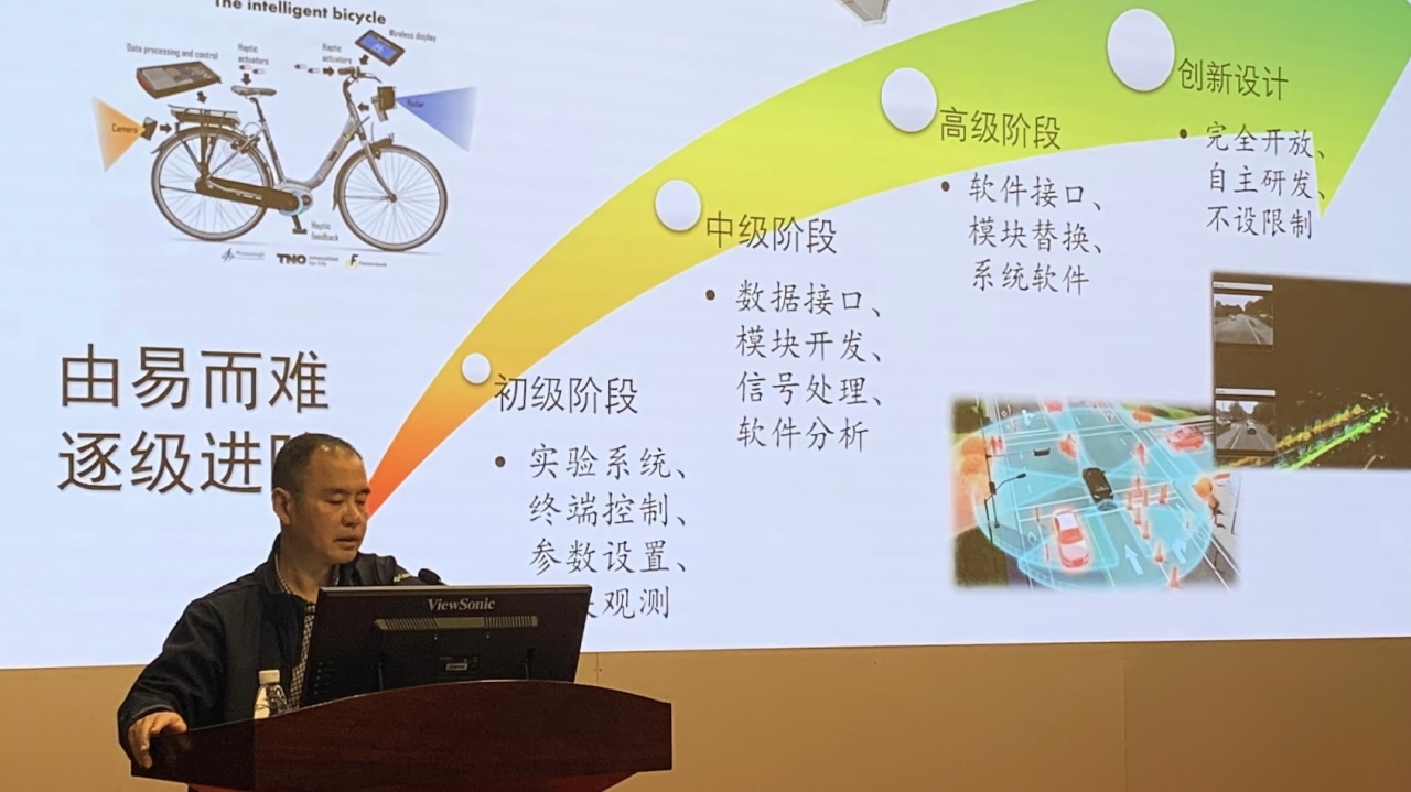 杨建宇 (18).jpg 杨建宇 (18).jpg