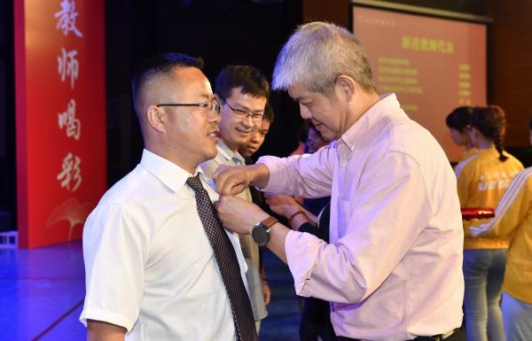 _ND54308_缩小大小.JPG b77b7acfe827b0dce6fd8e986a474531.jpg