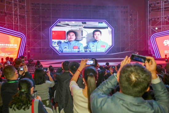 1479324480350_1.jpg 1479324480350_1.jpg