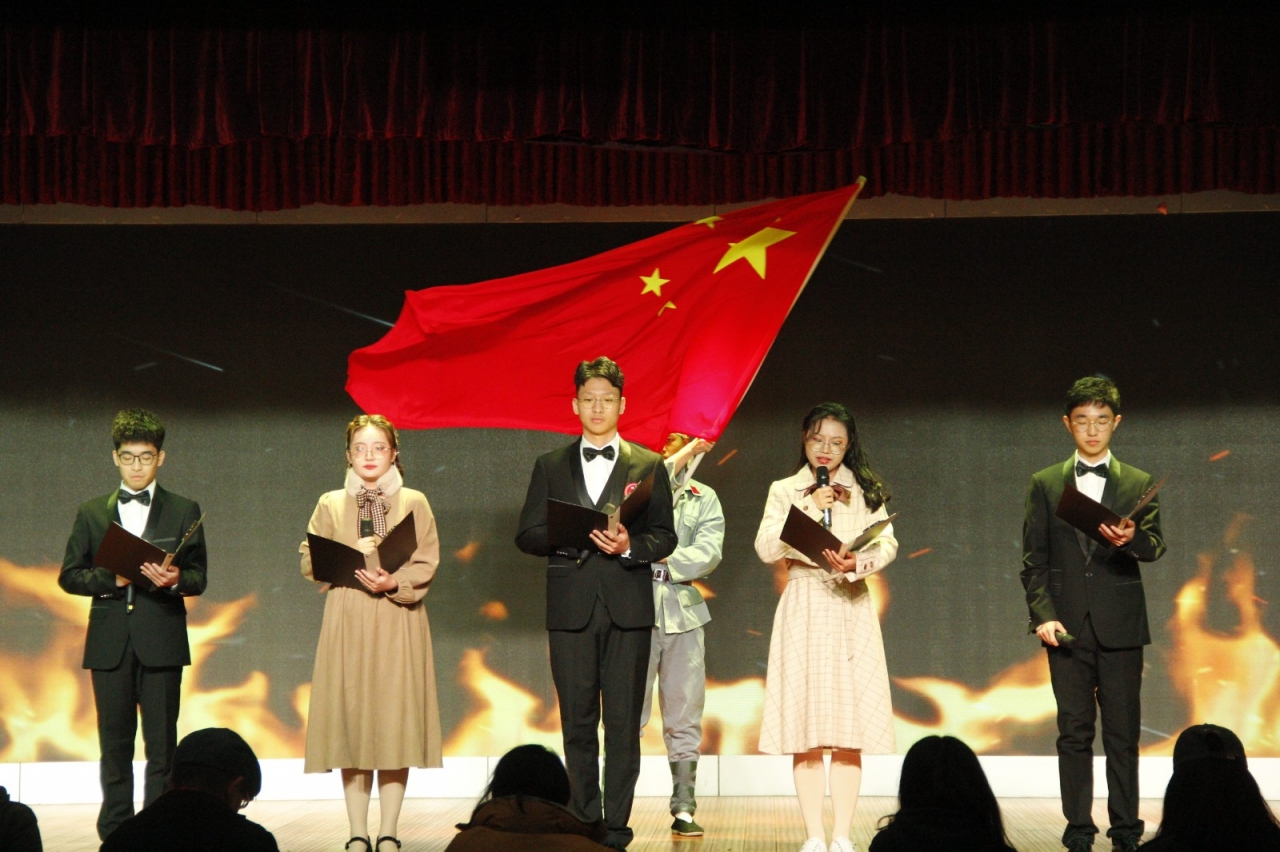 朗诵7 合照1信软.jpg 朗诵7 合照1信软.jpg