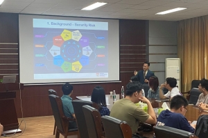 南洋理工大学Bah-Hwee Gwee教授做客“学术沙龙”