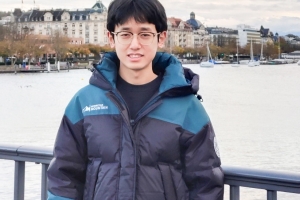 【美丽成电·奋斗之美】王铭伟：深耕智能决策，静静的，又酷酷的！