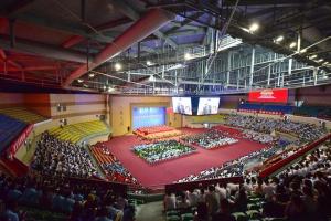 学校隆重举行2018年学生毕业典礼暨学位授予仪式