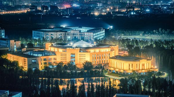 图书馆.jpg bb15b7ac1ce6020502d2c53acfa4467b.jpg