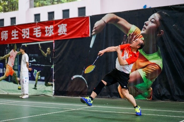 2021年芯原VeriSilicon杯硕博师生羽毛球赛圆满结束