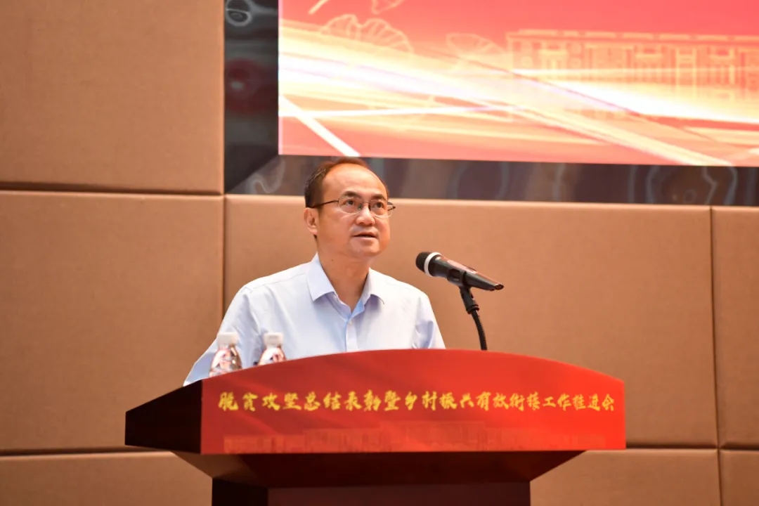 曾校.webp.jpg 曾校.webp.jpg