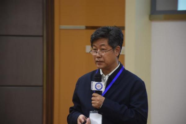 彭正银.jpg 彭正银.jpg