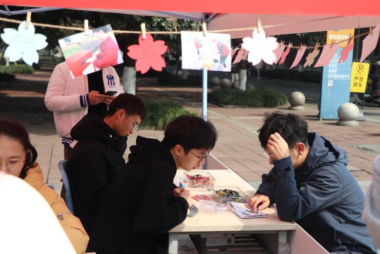 13.jpg bda69f3fc929fd26625d02d60b4c567b_43f0d.j