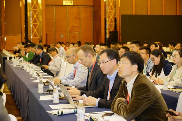 _DSC3641_缩小大小.JPG be7d6989c9e7e806edb41d491b2bf94e.jpg