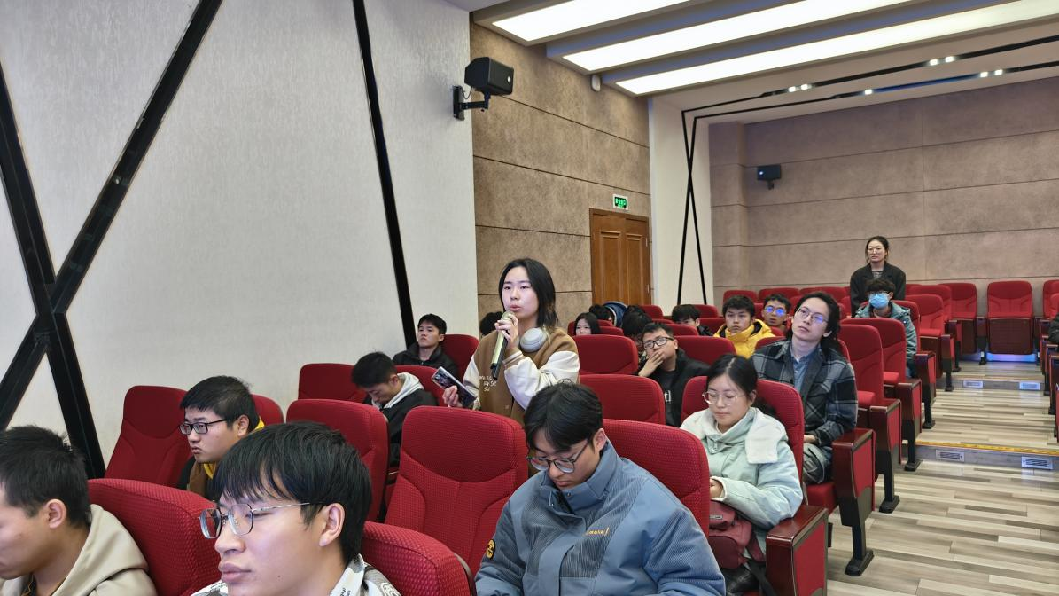 西北工业大学张伟伟教授做客学者论坛