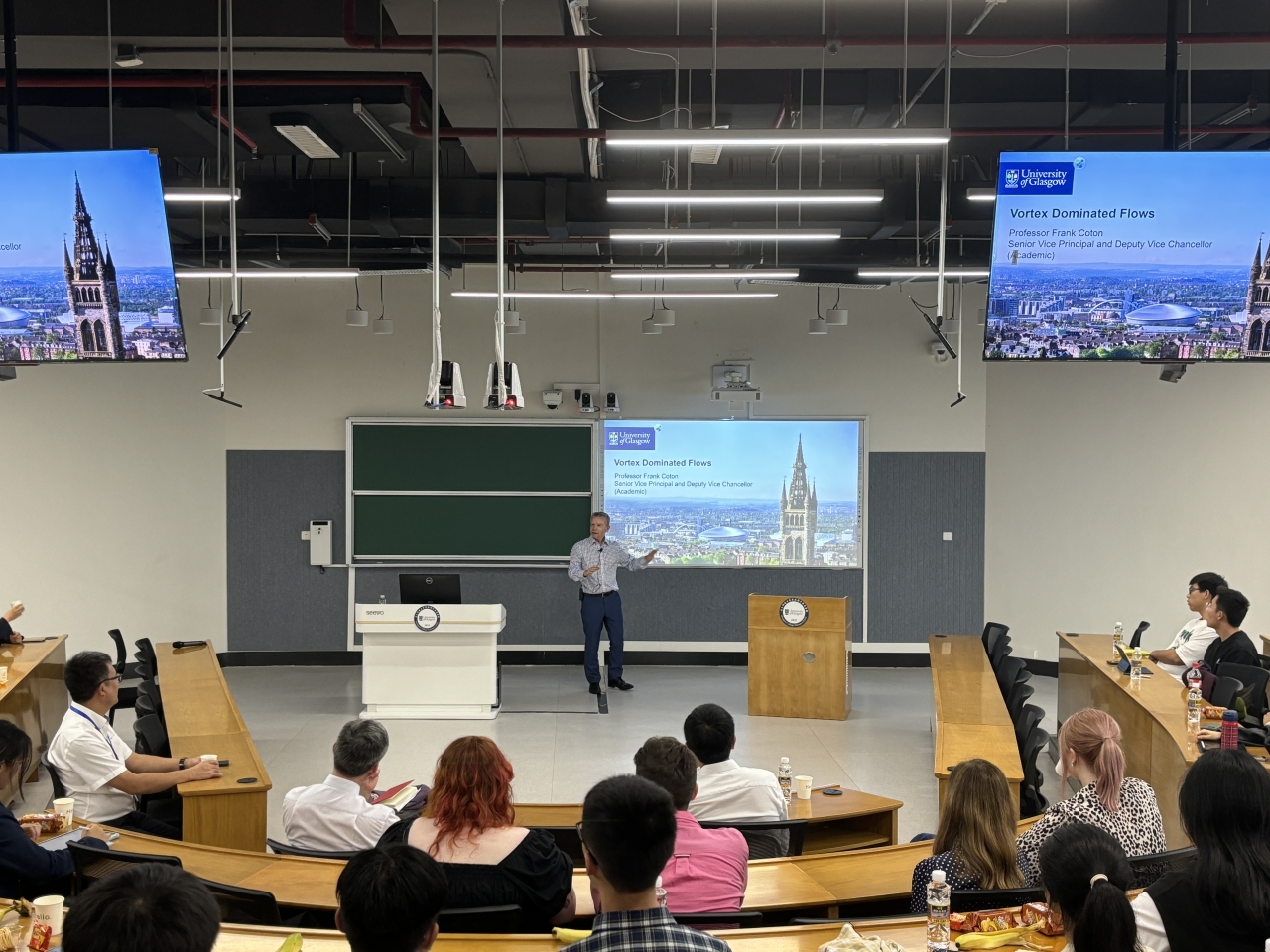 格拉斯哥大学副校长Frank Coton访问海南陵水黎安国际教育创新试验区