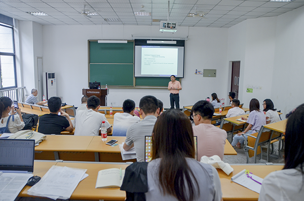 香港中文大学李迅教授做客供应链与服务管理前沿讲座
