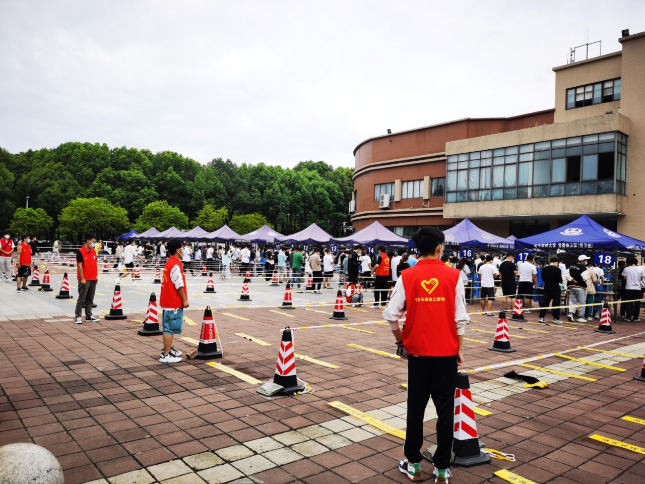 bf52f21492c9d1101d6da3384f0c272f_79834.j