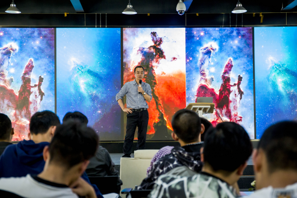 通信学院“师说”讲座开讲  杨建宇教授畅谈成像技术