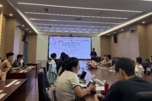 北京大学文再文教授和北京航空航天大学韩德仁教授做客学者论坛