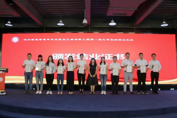 4.jpg c0bf6798c27c4f1edb41d696306db8f7.jpg