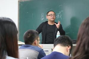 【桃李春风】胡腾：真心关爱每一位学生