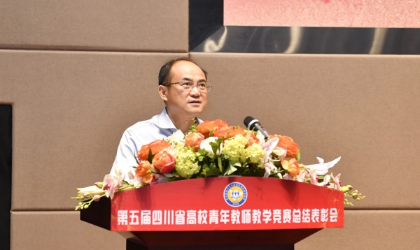 _ND50995.JPG c32503aebef0d91836af1742085ededa.jpg