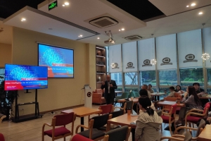 穆罕默德・本・扎耶德人工智能大学Mohsen Guizani教授做客学者论坛