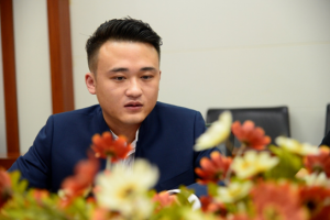 【美丽成电·奋斗之美】邓伍：真实的基层工作要远比想象有趣得多