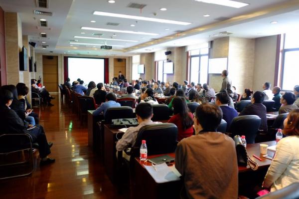 学校召开学期科技工作会暨科研财务管理系统V2.0启用说明会