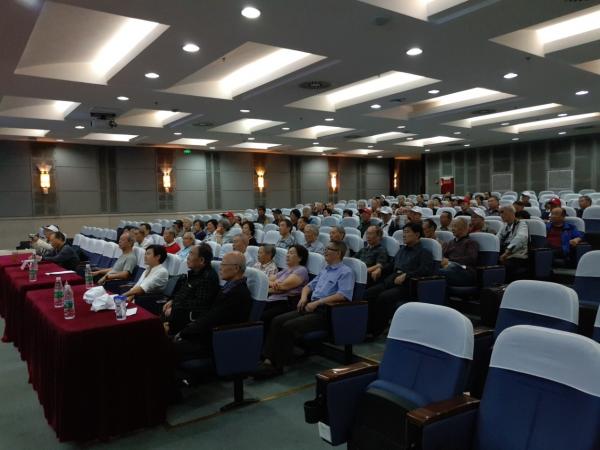 【甲子校庆】成电校友返校 共庆母校甲子华诞