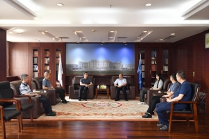 北京电子科技学院院长毛明一行来校调研