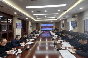 【学回信 建新功】学校召开2023年下半年人才优先发展战略工作小组座谈会