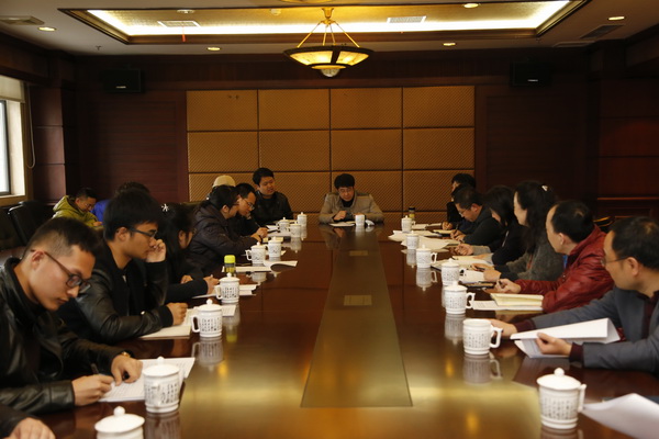 学校举行座谈会学习习近平总书记关于知识分子工作重要讲话精神