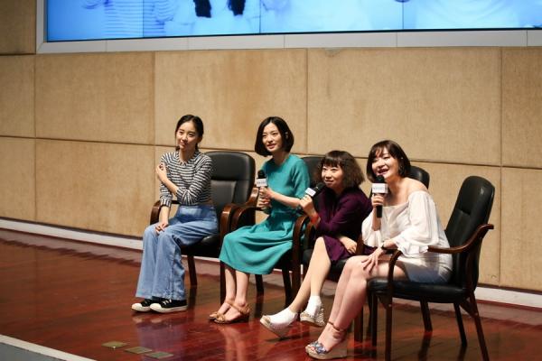 校友马吟吟做客艺术人生讲座分享成长历程