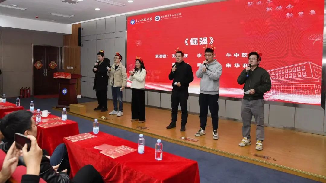 2BFE5EB24262903EDC9C642AEBA_DBB62699_160