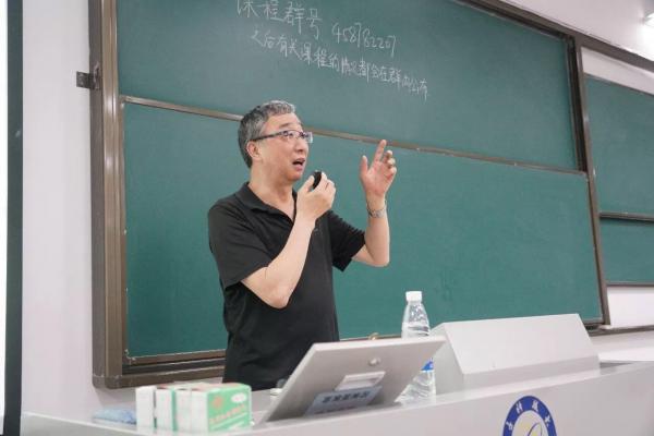 12.jpg c869a28dcb2a32aade71f1472af62972.jpg