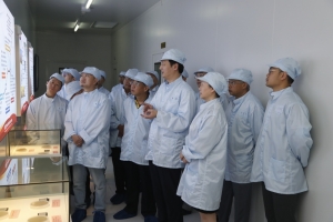 中电科第五十五所、第四十三所、第十六所向电子科技博物馆捐赠藏品