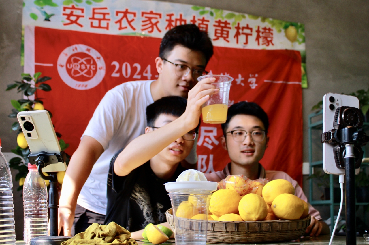 ce9a2f9d6a8ce92708d8e300e22b3fec.jpg cb576d9d15293888f187ee3f2cada649_7719a.j