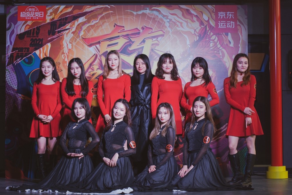 我校流行舞团获京东运动杯街舞大赛季军