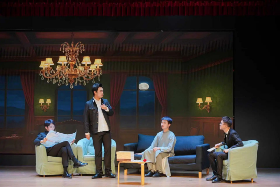 英才实验学院近代史舞台剧展演活动圆满落幕