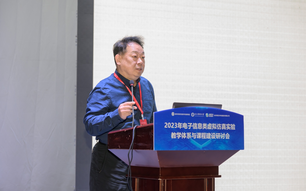 MEK_2551.jpg MEK_2551.jpg