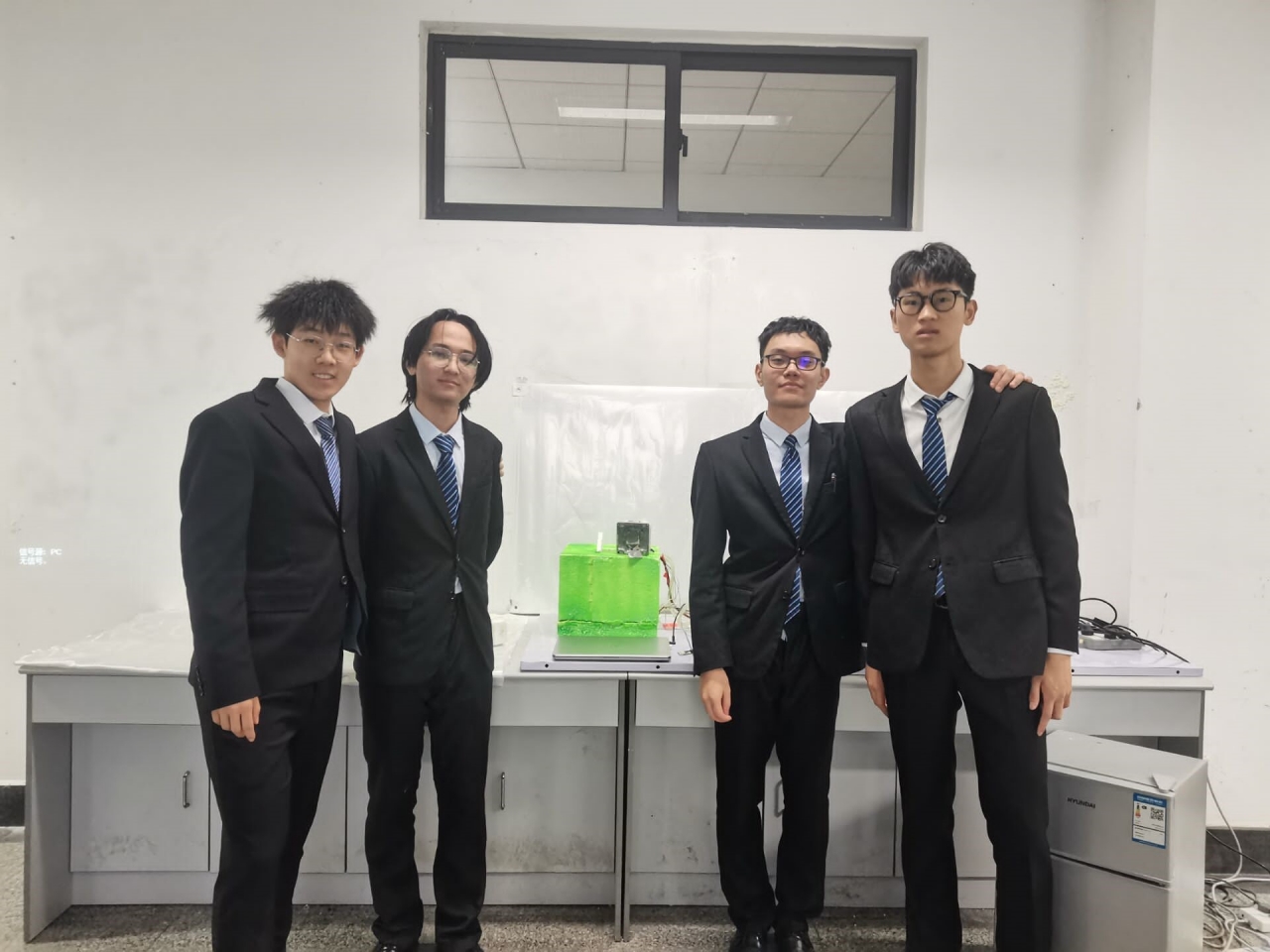 成电学子获全国大学生物理实验竞赛国家一等奖