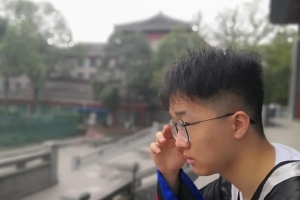 刘帆：太棒了，努力追梦的成电少年！