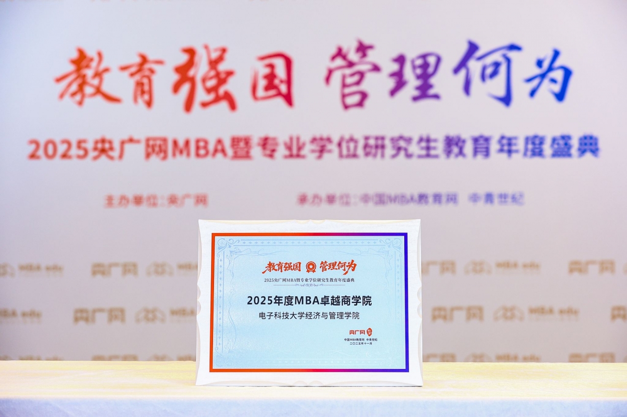 54A83316ABDACB91BF7D50F9002_14D81592_347