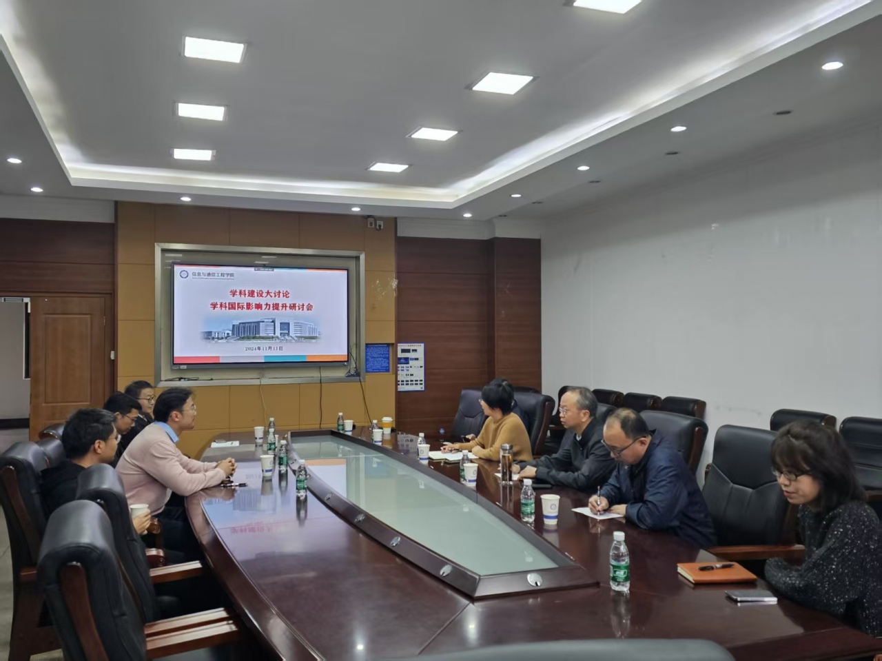 ce6a025f8f0f2abfb85e417aa4b25da3_ff34b.j