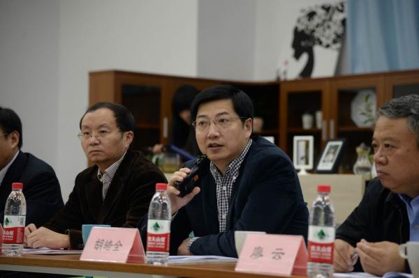 首期研究生院“院长接待日”举行