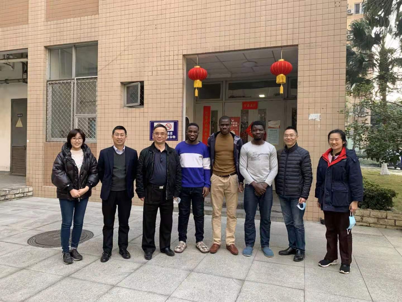 02-.jpg d004cc0f35e16c9c07ea9b7385fbd859.jpg