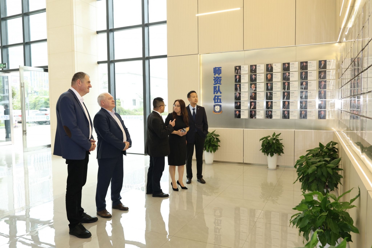 96937A10681FA04B3E1AFD0CDDE_9BD4B1E6_4DC