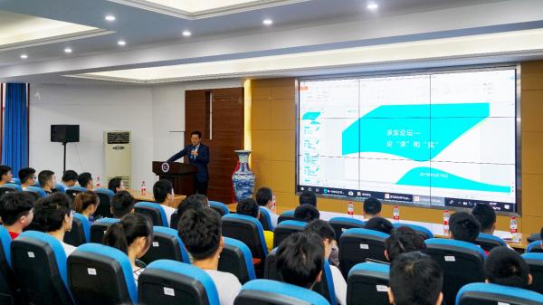 DSC08116-2.jpg DSC08116-2.jpg